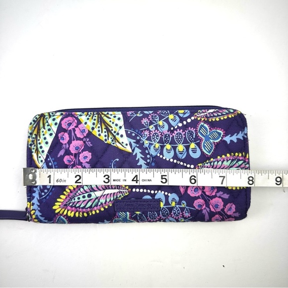 Vera Bradley Wallet Batik Leaves Quilted Accordion Organizer New - Picture 6 of 7